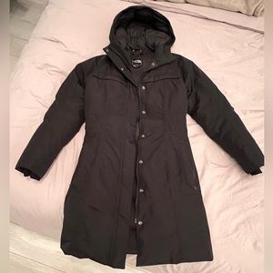 The nort face winter Coat.